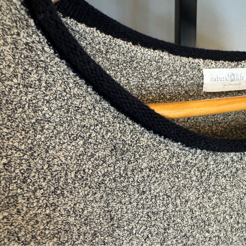 Natural Life Oversized Knit Sweater Tan Black Trim Relaxed Fit L/XL - Picture 5 of 10